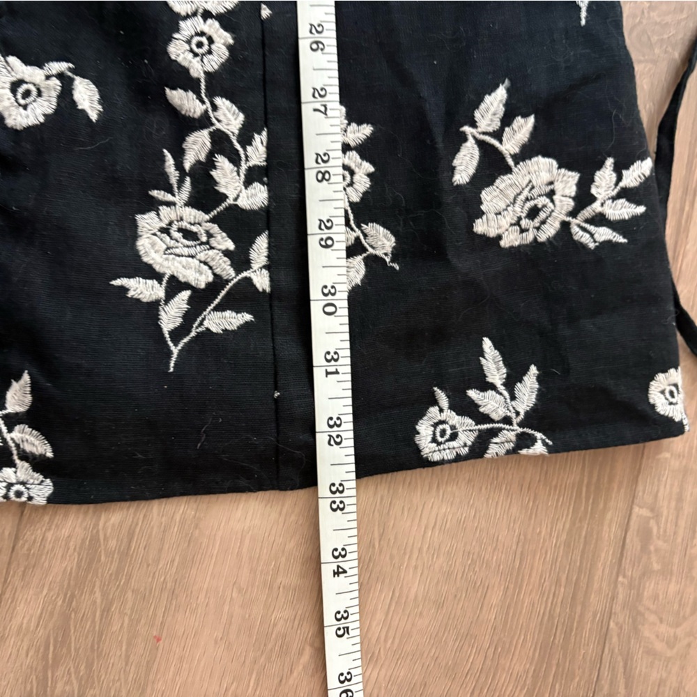 Abercrombie and Fitch Embroidered Linen Blend Mini Dress - Picture 6 of 7